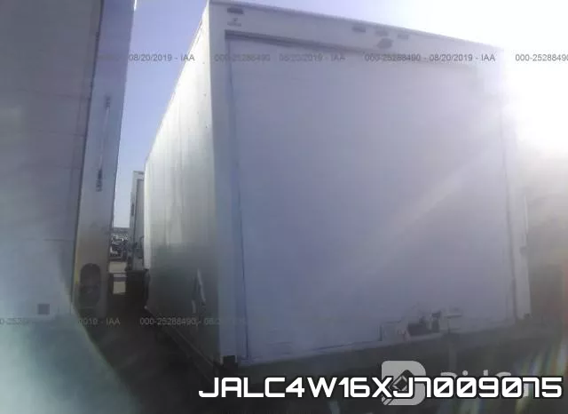 JALC4W16XJ7009075_3.webp