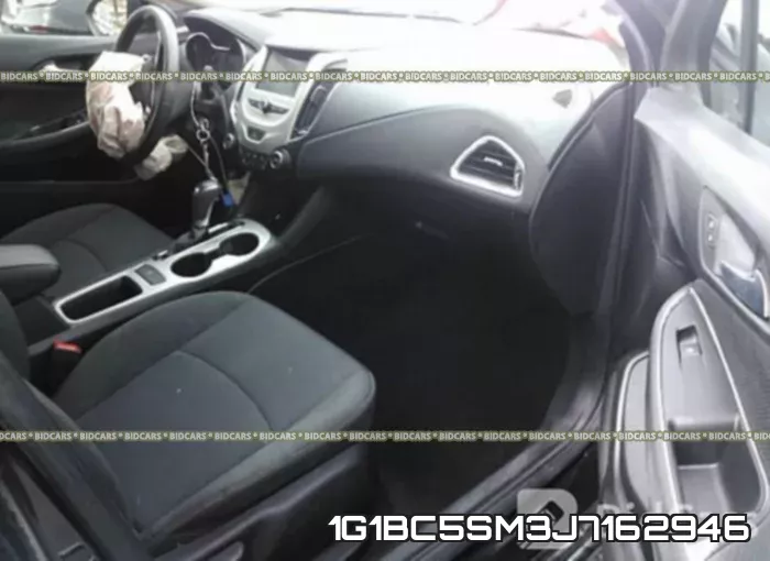 1G1BC5SM3J7162946_5.webp