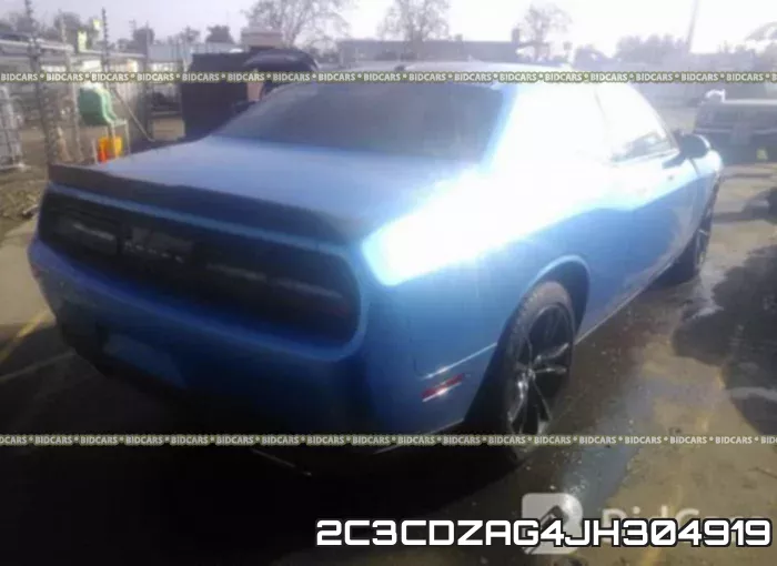 2C3CDZAG4JH304919_4.webp