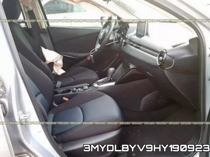3MYDLBYV9HY190923_5.webp