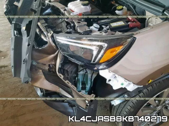 KL4CJASB8KB740279_9.webp
