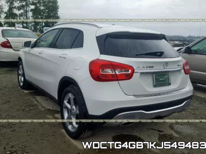 WDCTG4GB7KJ549483