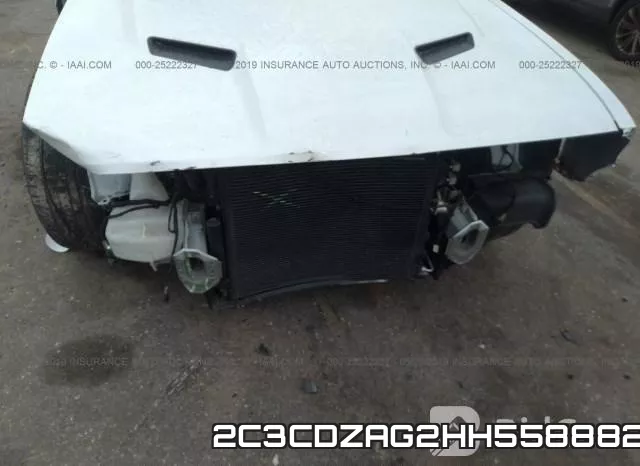 2C3CDZAG2HH558882