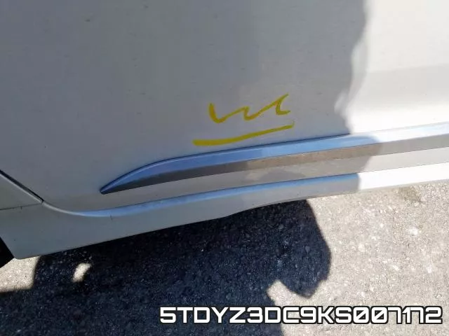 5TDYZ3DC9KS007172_9.webp