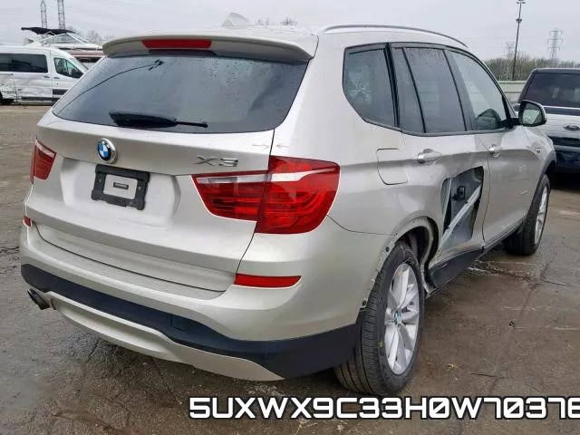5UXWX9C33H0W70376_4.webp