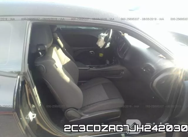 2C3CDZAG7JH242030_5.webp