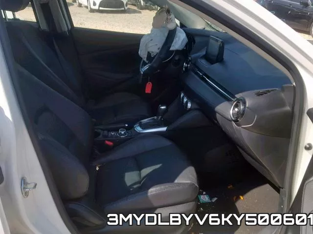 3MYDLBYV6KY500601_5.webp