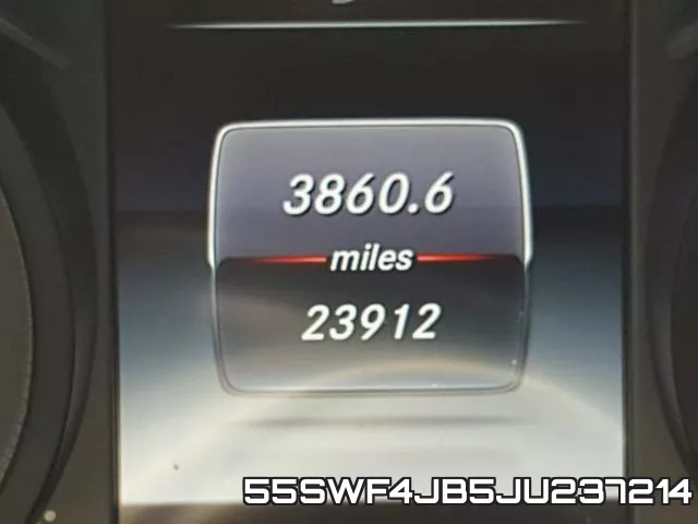 55SWF4JB5JU237214_8.webp