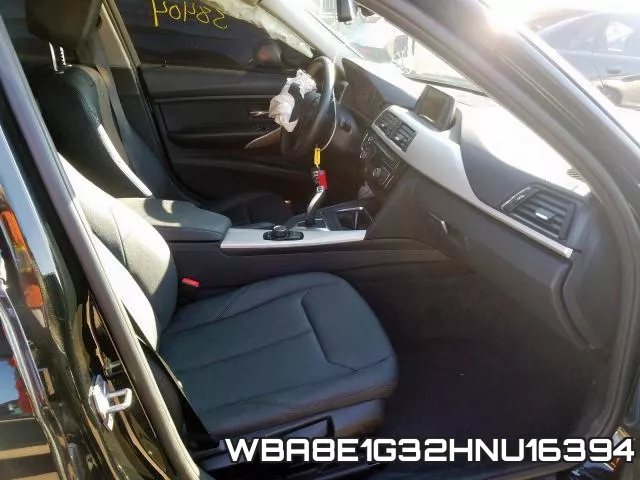 WBA8E1G32HNU16394_5.webp