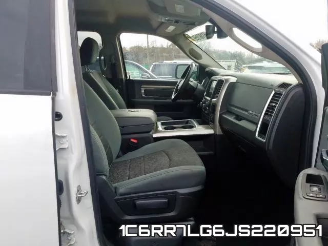 1C6RR7LG6JS220951_5.webp
