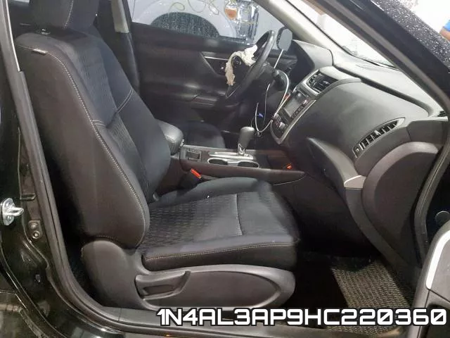 1N4AL3AP9HC220360_5.webp