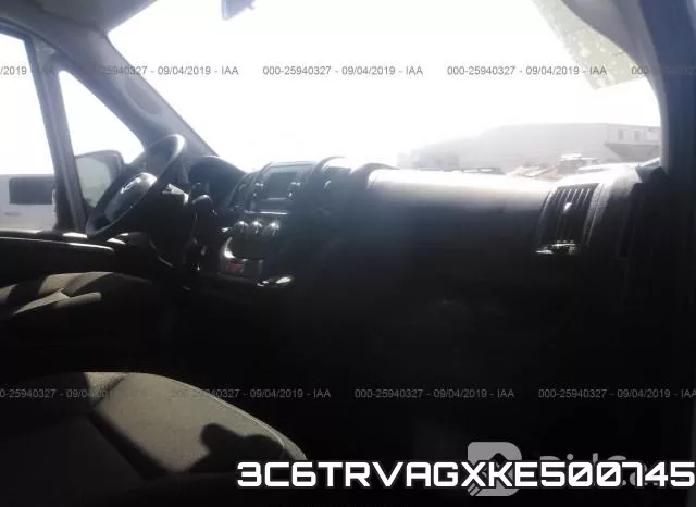 3C6TRVAGXKE500745_5.webp