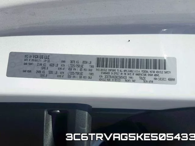 3C6TRVAG5KE505433_10.webp