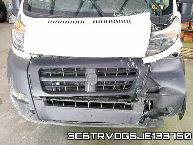 3C6TRVDG5JE133750_7.webp