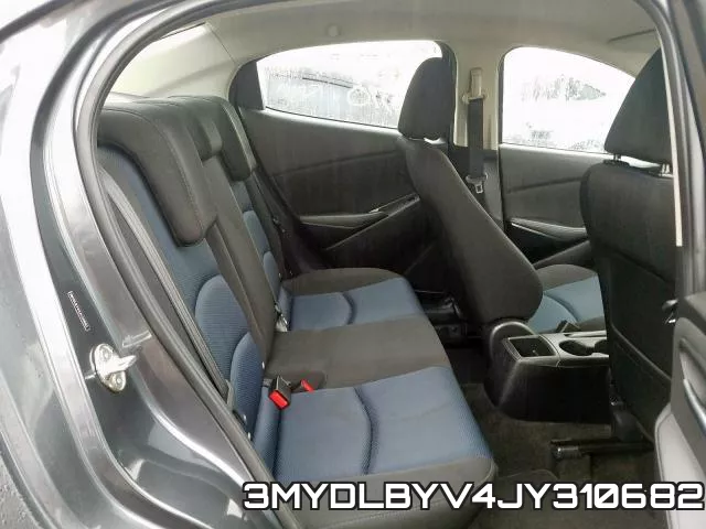 3MYDLBYV4JY310682_6.webp