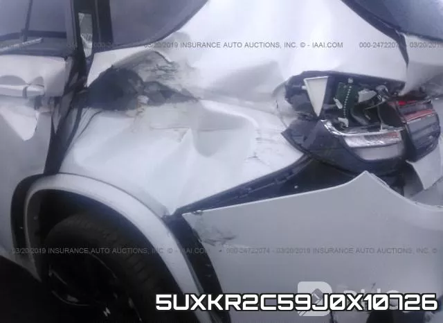 5UXKR2C59J0X10726_6.webp
