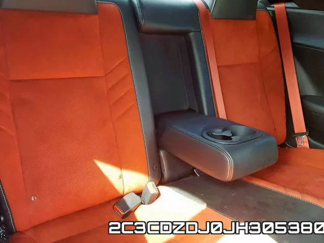 2C3CDZDJ0JH305380_6.webp