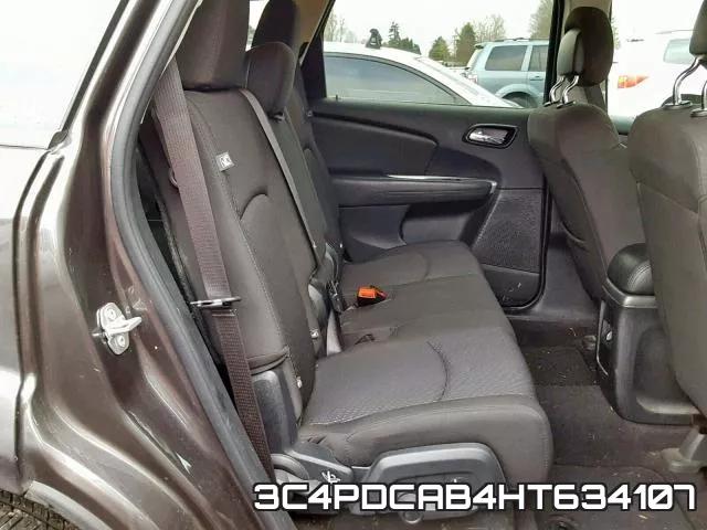 3C4PDCAB4HT634107_6.webp