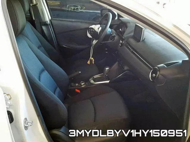 3MYDLBYV1HY150951_5.webp