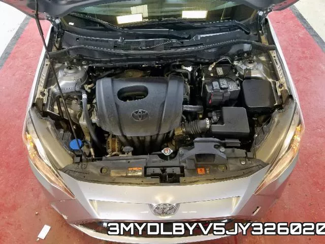 3MYDLBYV5JY326020_7.webp