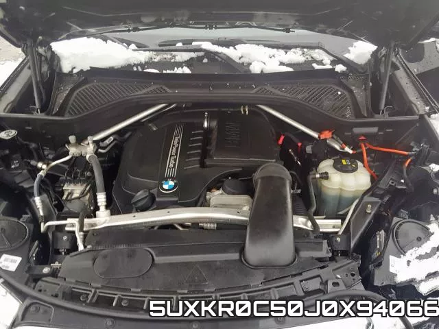 5UXKR0C50J0X94066_7.webp