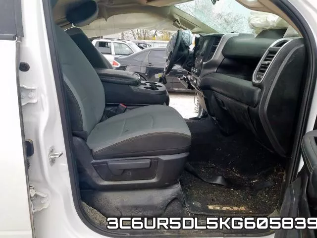3C6UR5DL5KG605839