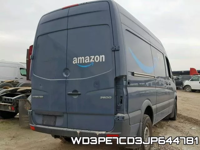 WD3PE7CD3JP644781_4.webp