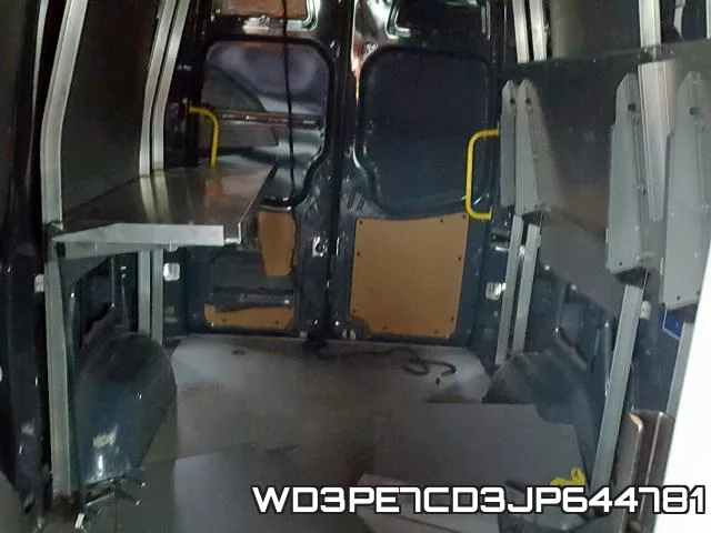 WD3PE7CD3JP644781_6.webp