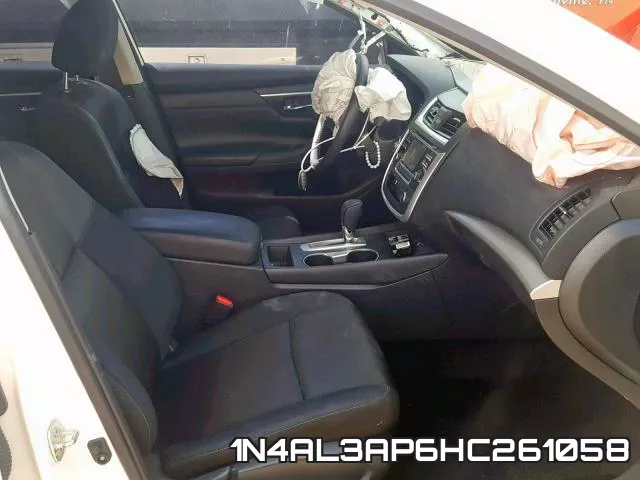 1N4AL3AP6HC261058_5.webp