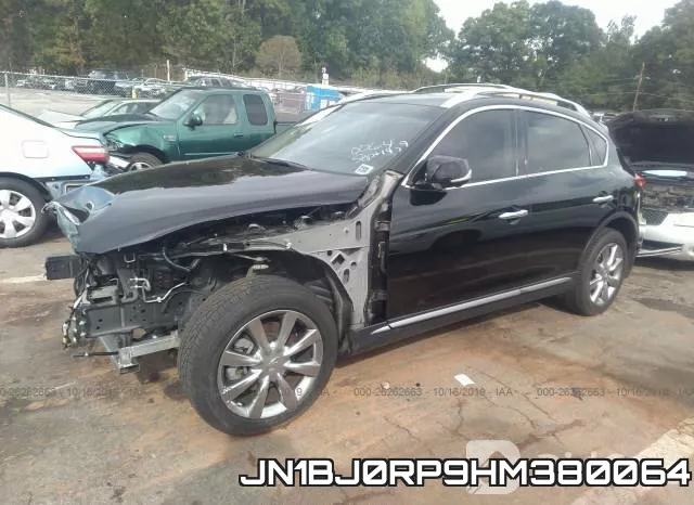 JN1BJ0RP9HM380064_2.webp