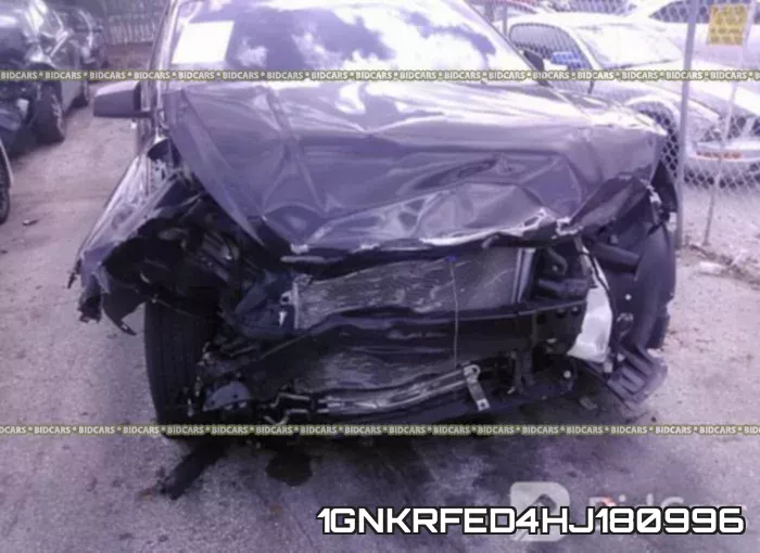 1GNKRFED4HJ180996_6.webp