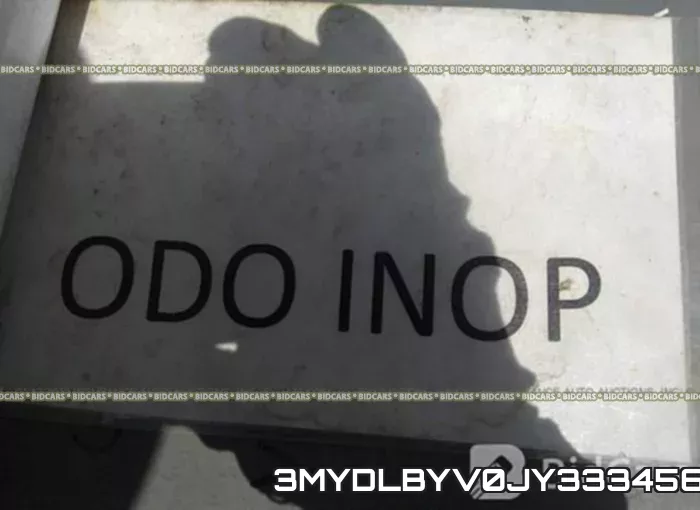 3MYDLBYV0JY333456_7.webp