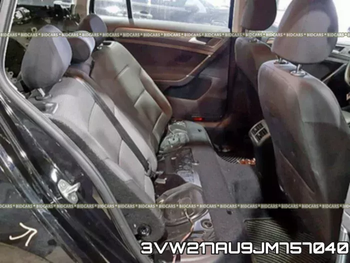 3VW217AU9JM757040_6.webp
