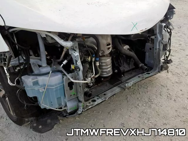 JTMWFREVXHJ714810_9.webp