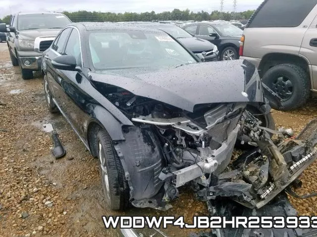 WDDWF4JB2HR253933_1.webp