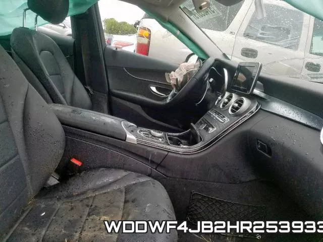WDDWF4JB2HR253933_5.webp