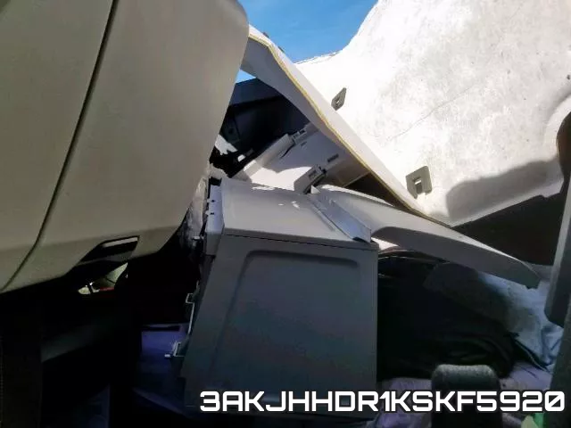 3AKJHHDR1KSKF5920_6.webp