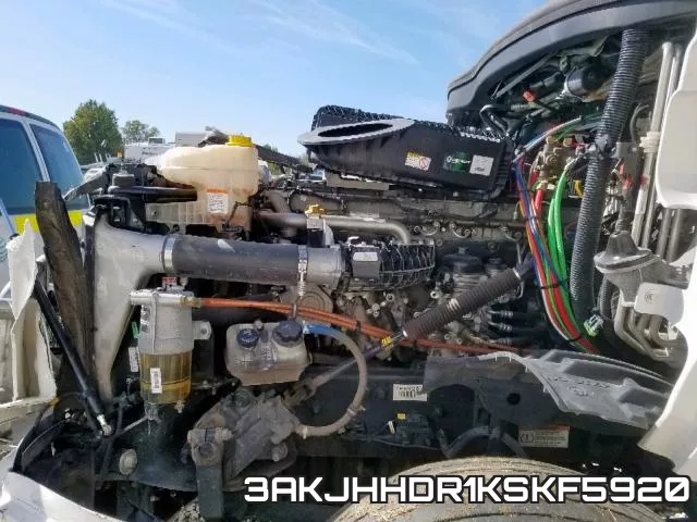 3AKJHHDR1KSKF5920_7.webp