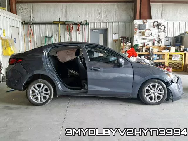 3MYDLBYV2HY173994_9.webp