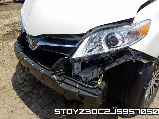 5TDYZ3DC2JS957050_9.webp