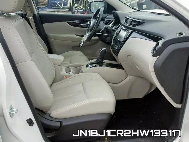 JN1BJ1CR2HW133117_5.webp