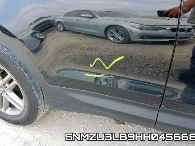 5NMZU3LB9HH045668_9.webp
