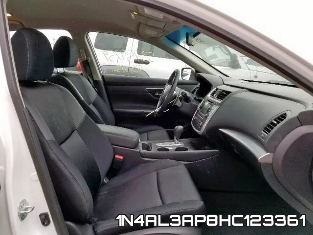 1N4AL3AP8HC123361_5.webp
