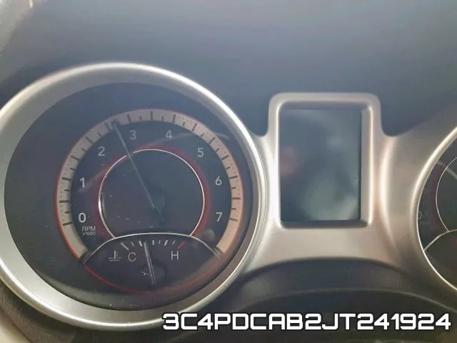 3C4PDCAB2JT241924_8.webp