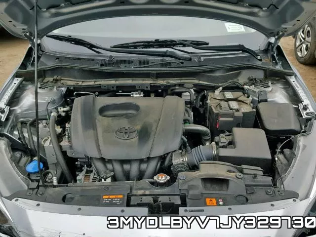 3MYDLBYV7JY329730_7.webp