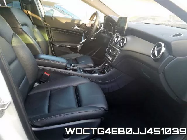 WDCTG4EB0JJ451039_5.webp