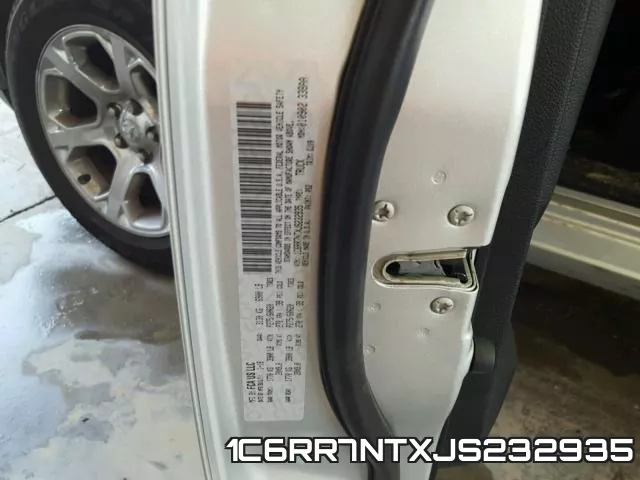 1C6RR7NTXJS232935_10.webp