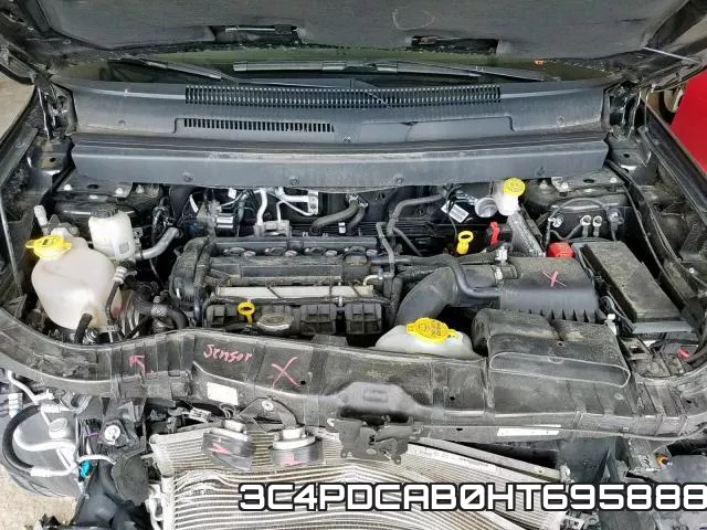 3C4PDCAB0HT695888_7.webp