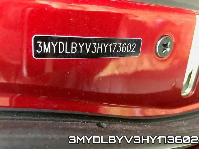 3MYDLBYV3HY173602_10.webp