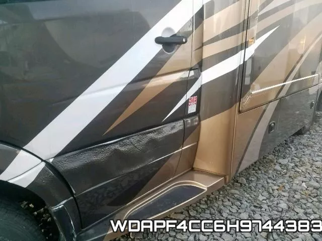 WDAPF4CC6H9744383_9.webp